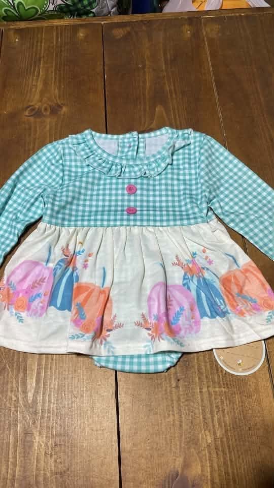 Pumpkin Dress Bubble